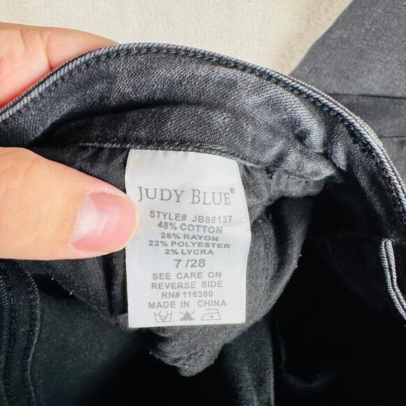 Judy Blue Jeans Women 7/28 Faded Black Denim Mid Rise Destroyed Slim Fit Raw Hem - Picture 5 of 13
